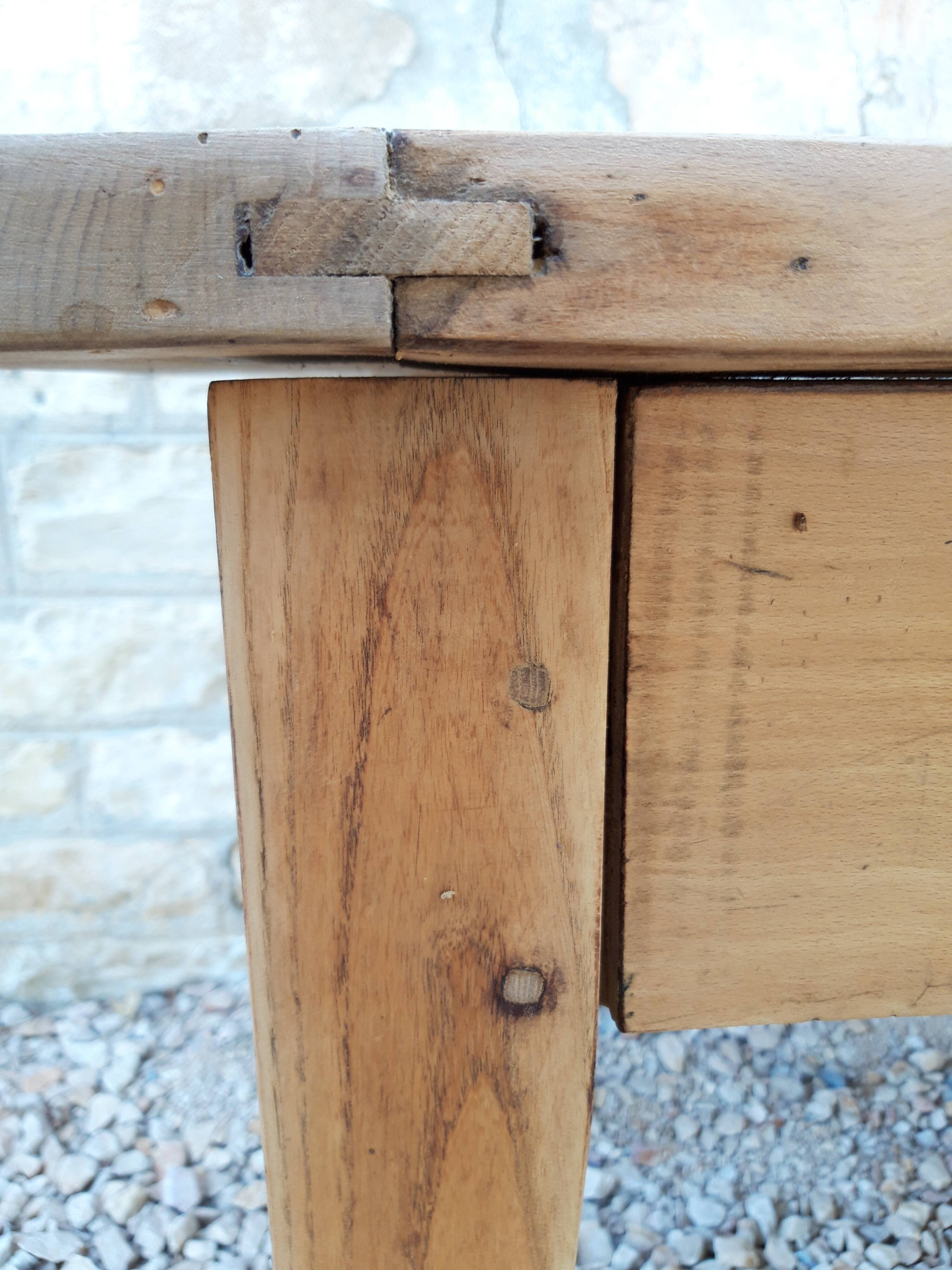 Firm table bressane brut XIXth