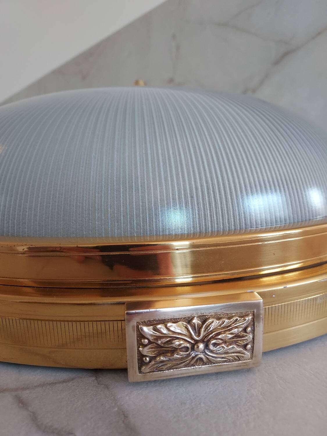Plafonnier verre Holophane Maison Petitot