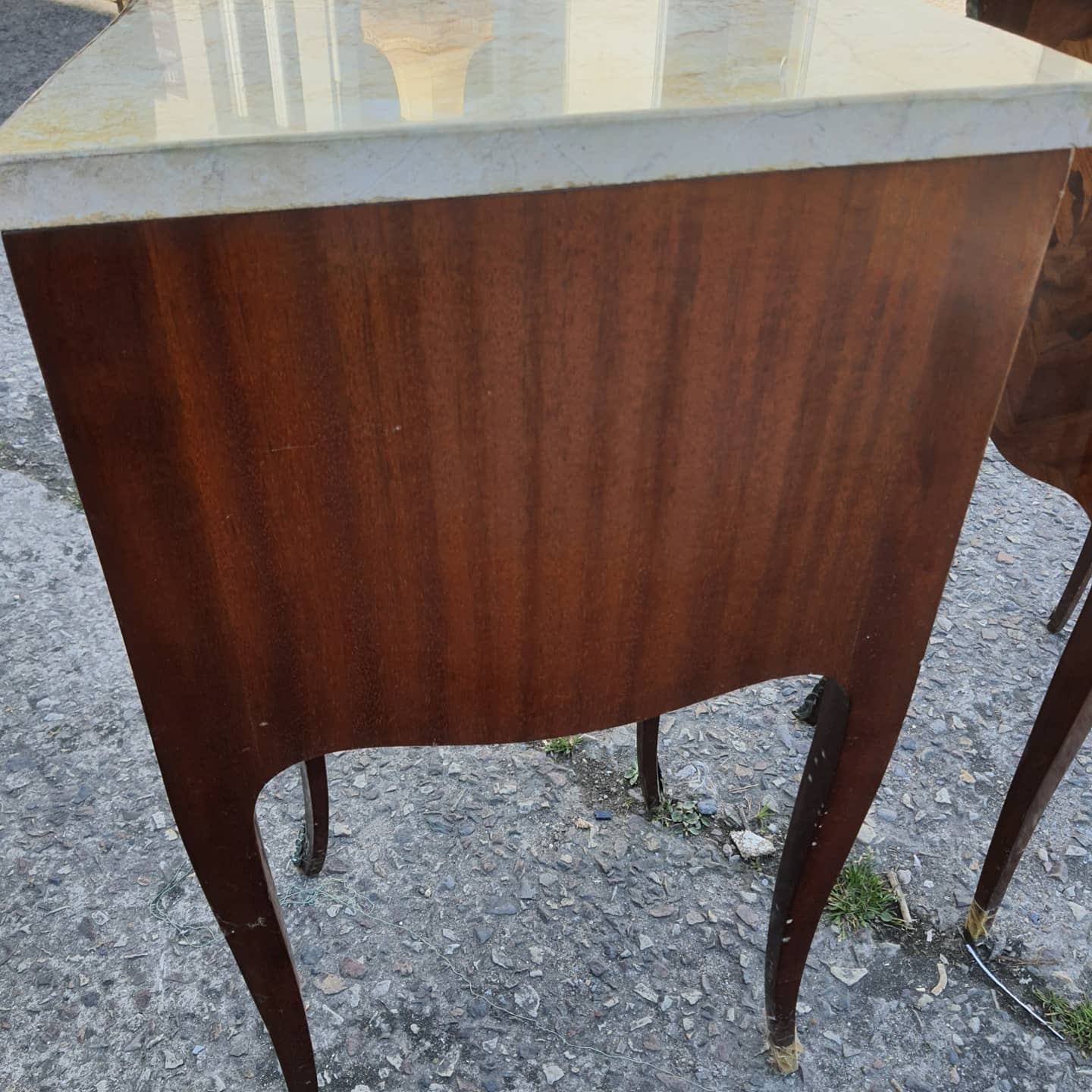 Pair of bedsides in marquetry