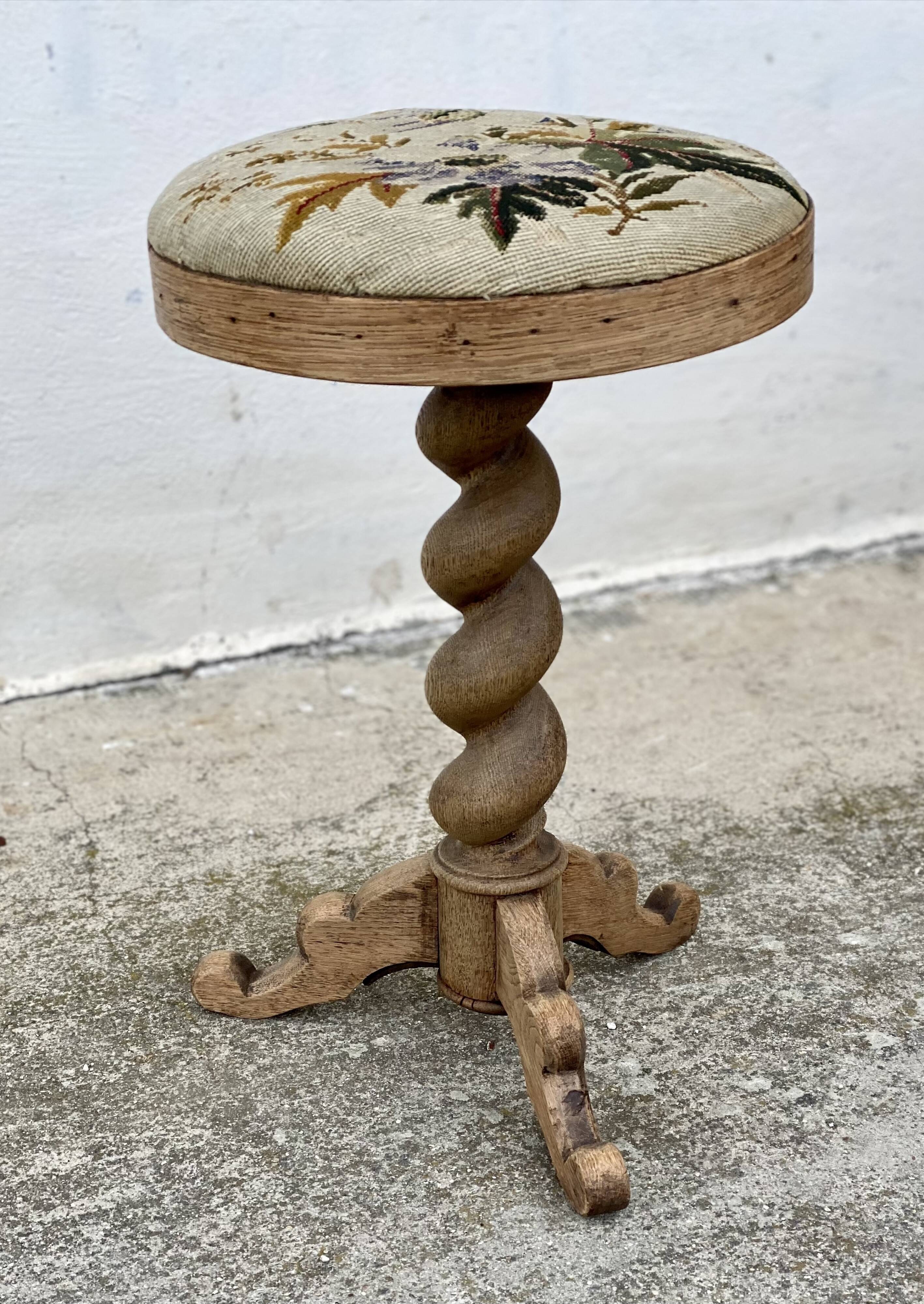 19th-century stool with twisted oak legs and embroidery.