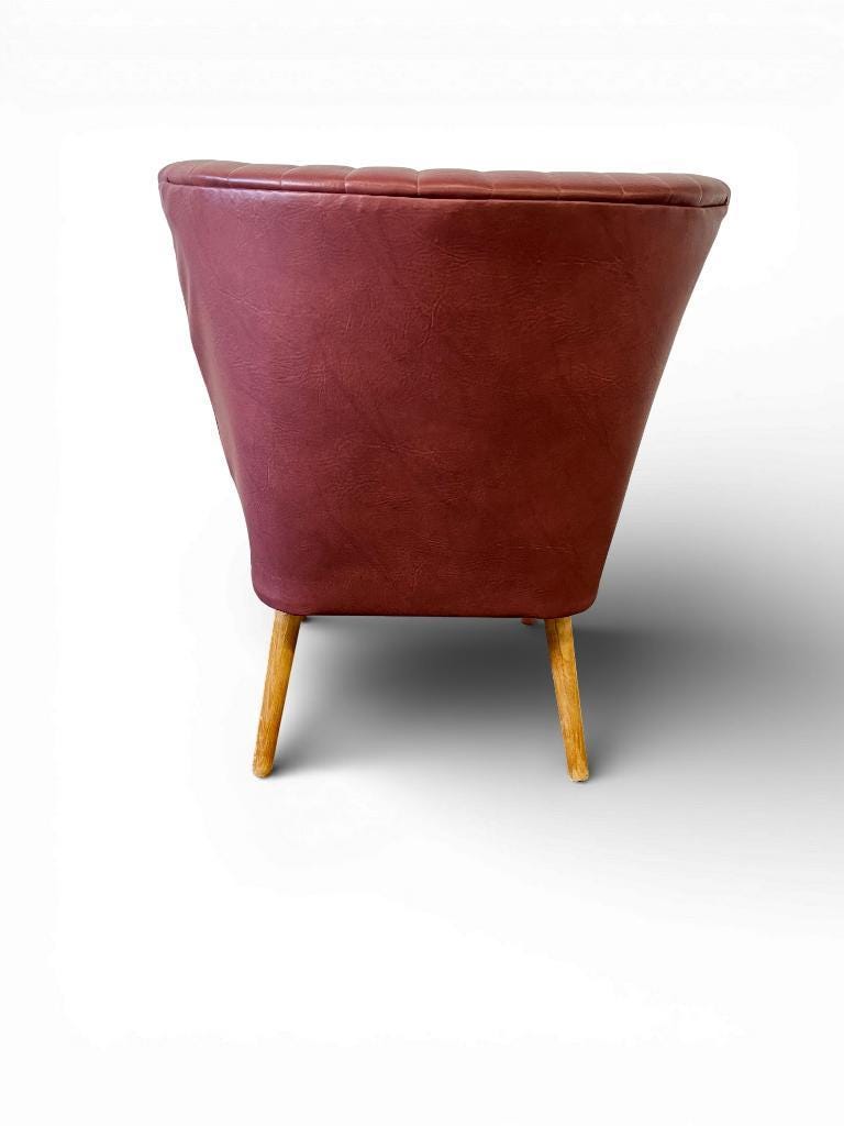 Vintage pink cocktail chair / single chair / retro chair