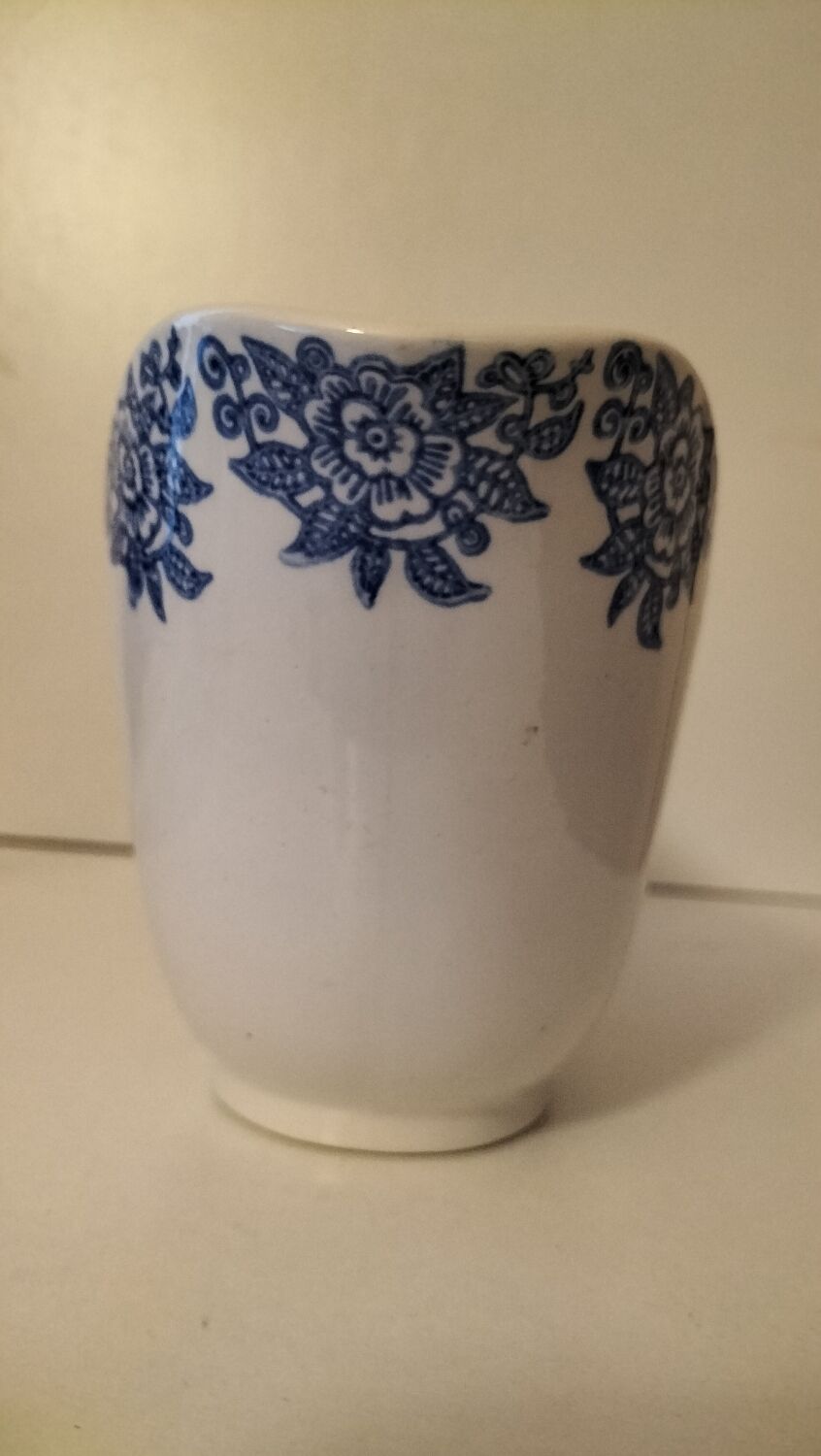 Old sauce boat Longwy