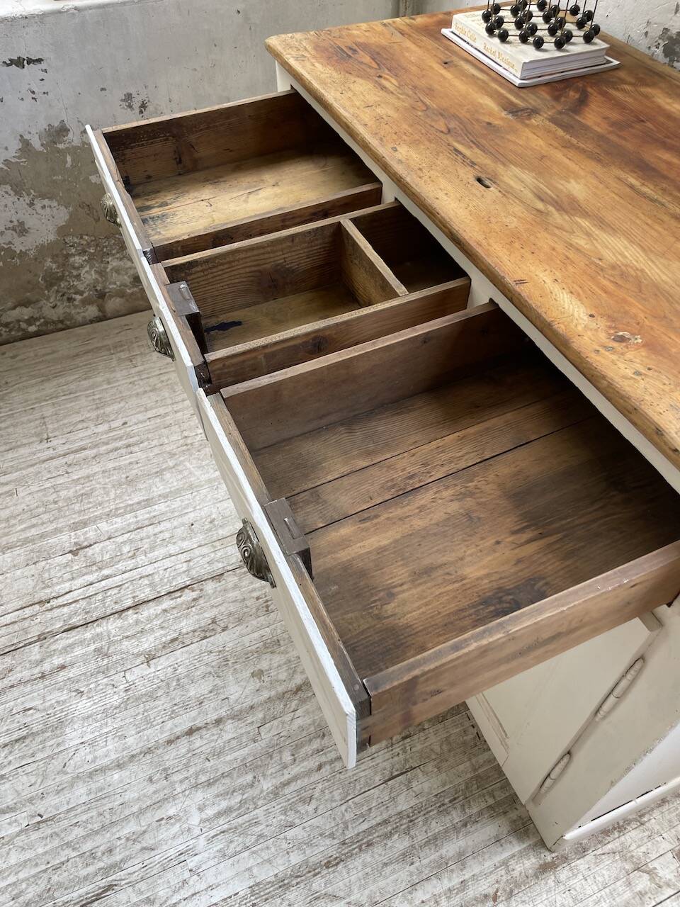 White patina sideboard craft furniture
