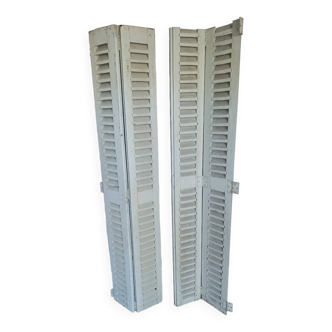 Louvered wooden shutter