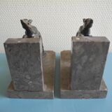 Paire de serre-livres lévriers Art déco en bronze et marbre