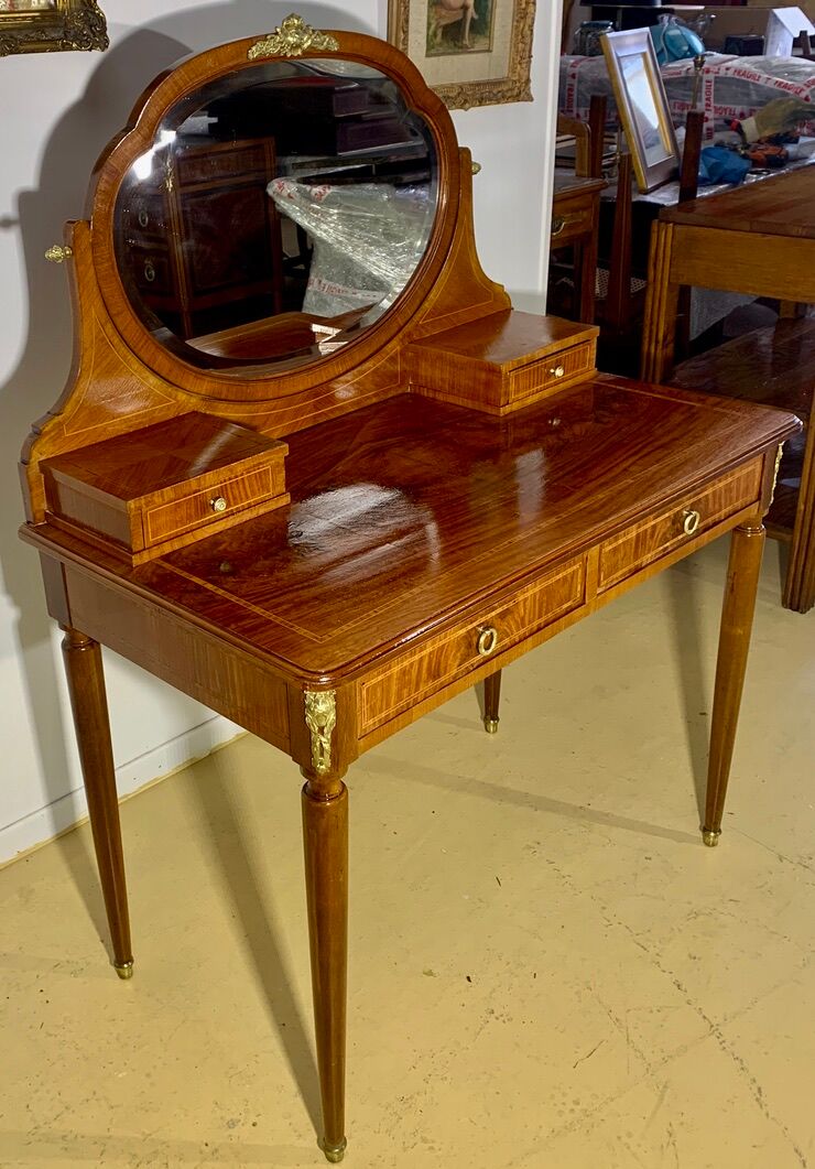 Louis XVI style dressing table in rosewood marquetry
