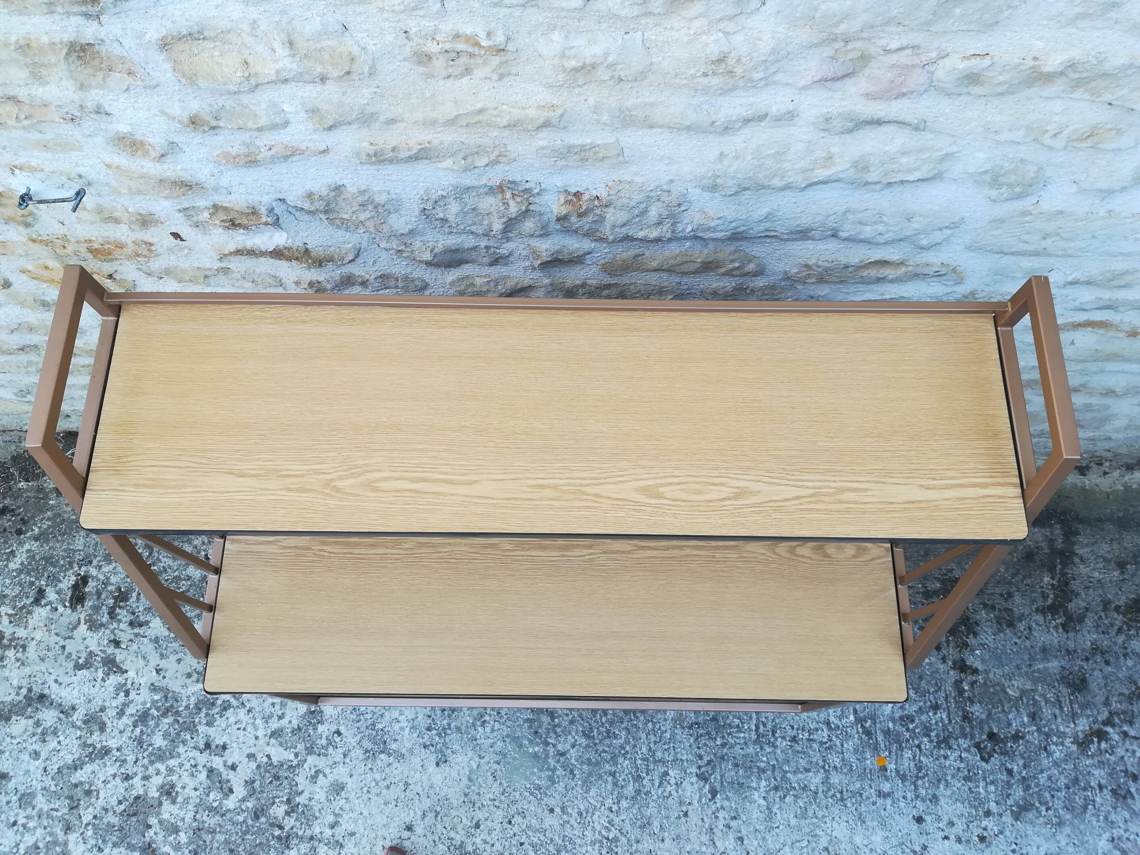 Buffet in formica