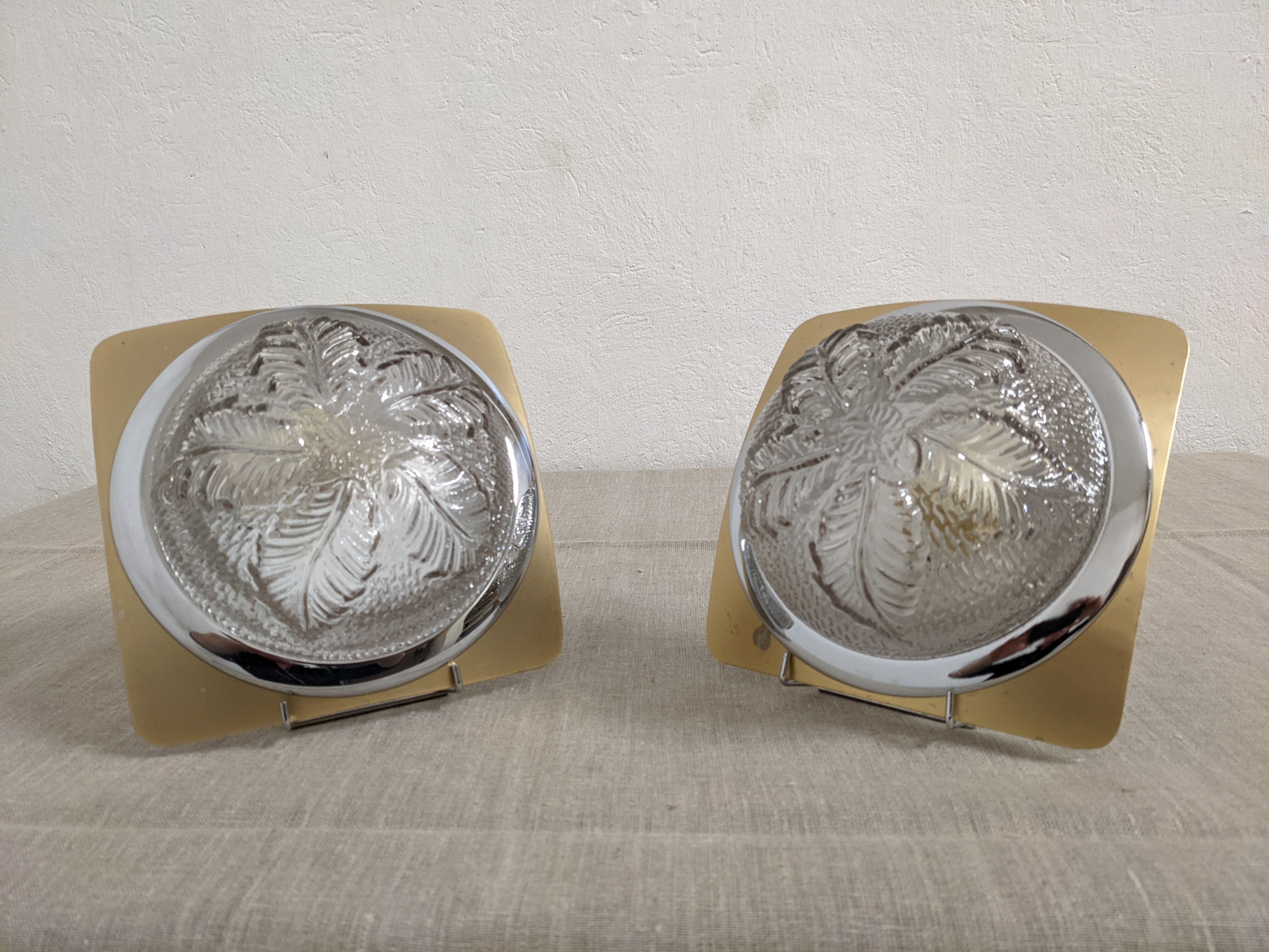 Pair of glass wall lamps from the 70s/80s