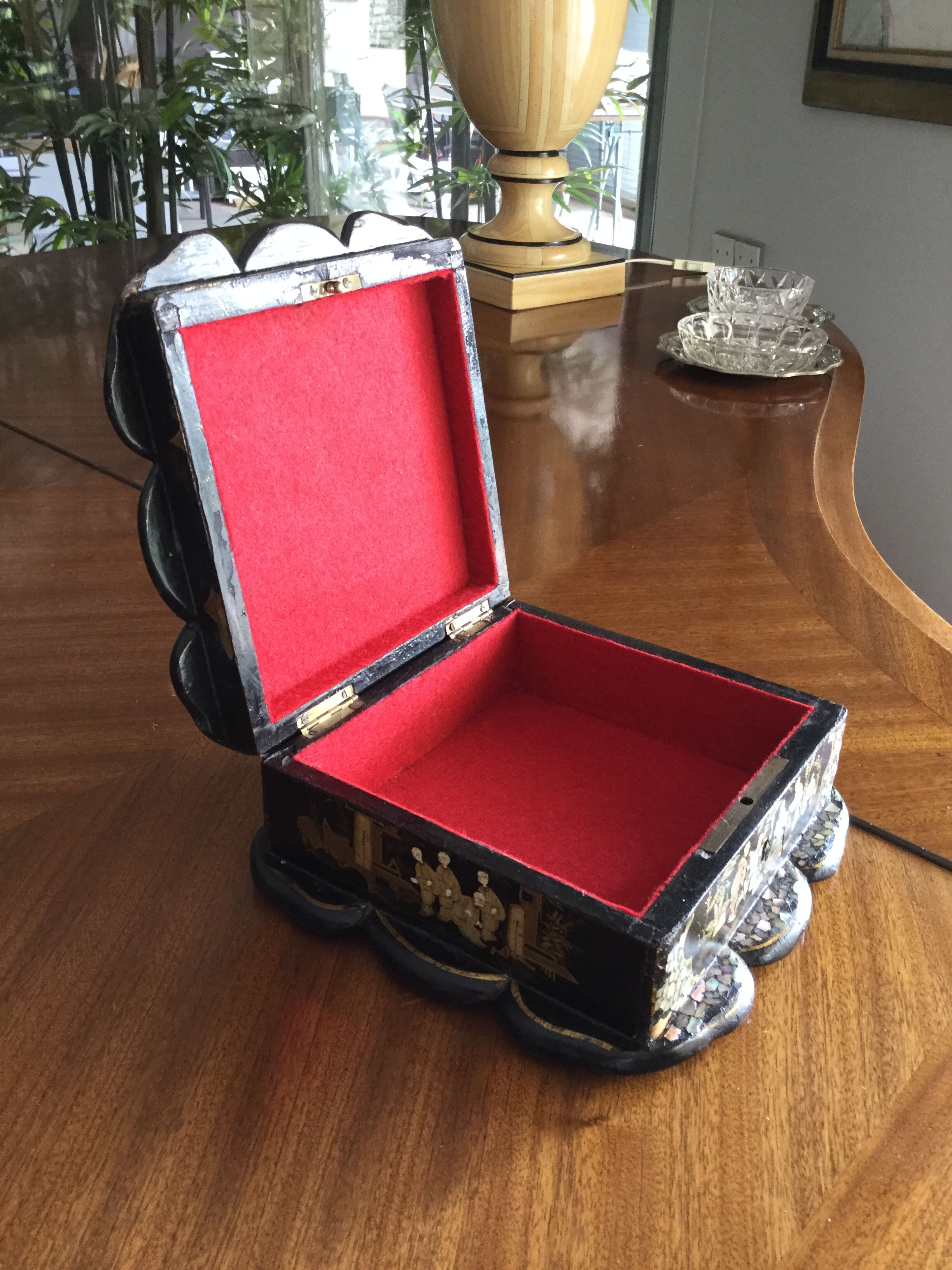 Ancient Chinese jewelry box