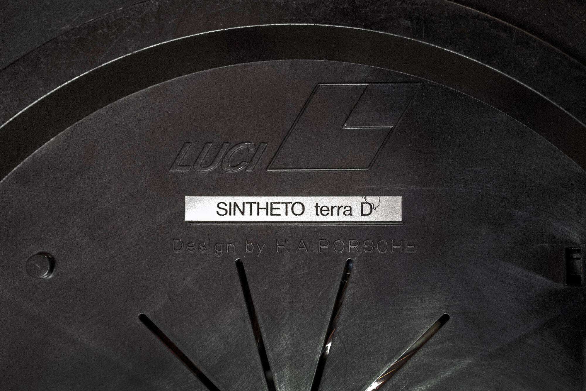 Floor lamp model Sintheto terra D by Ferdinand Alexander Porsche for Luci Italia, 1984