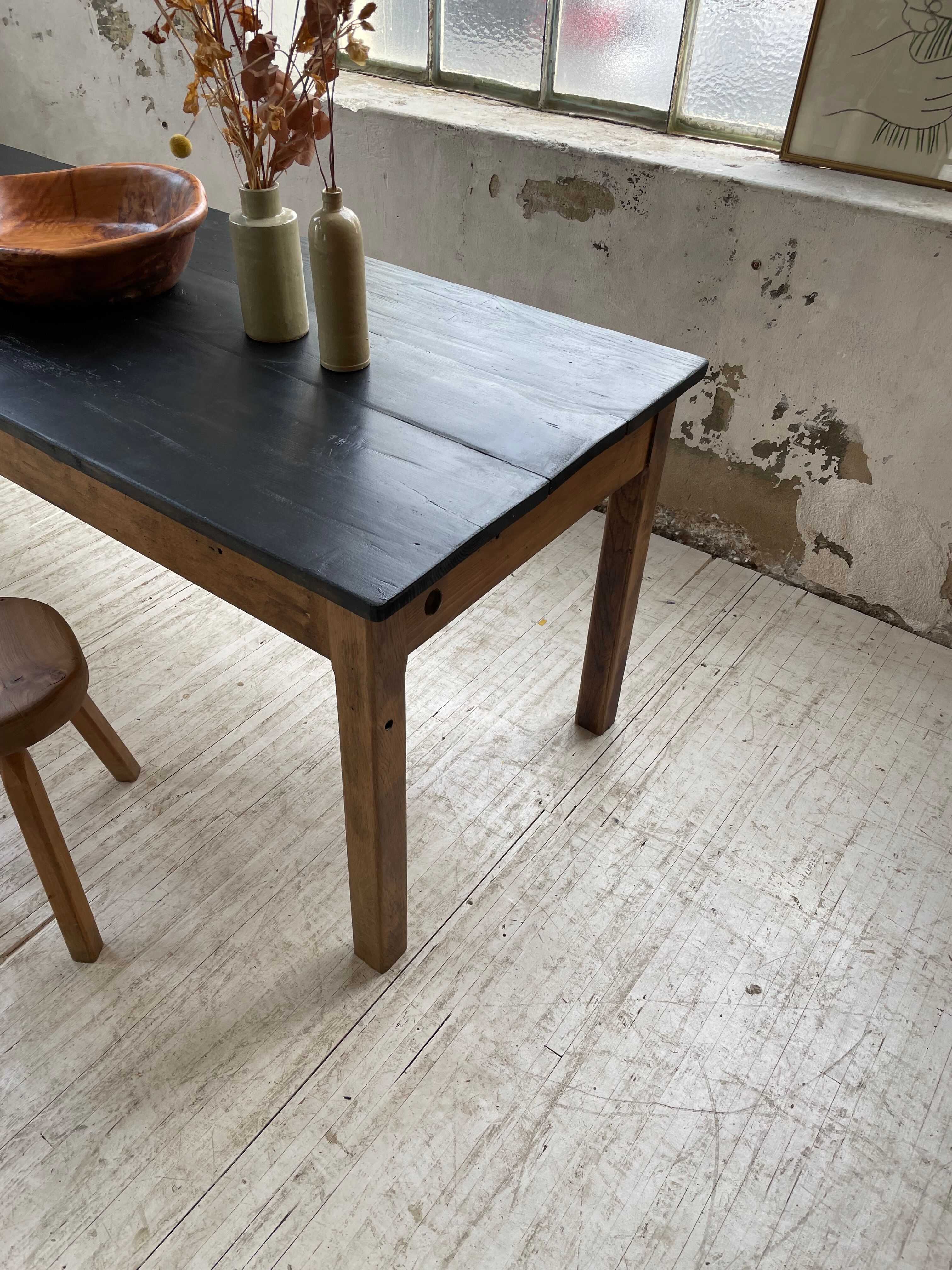 Black pine farm table 250 cm