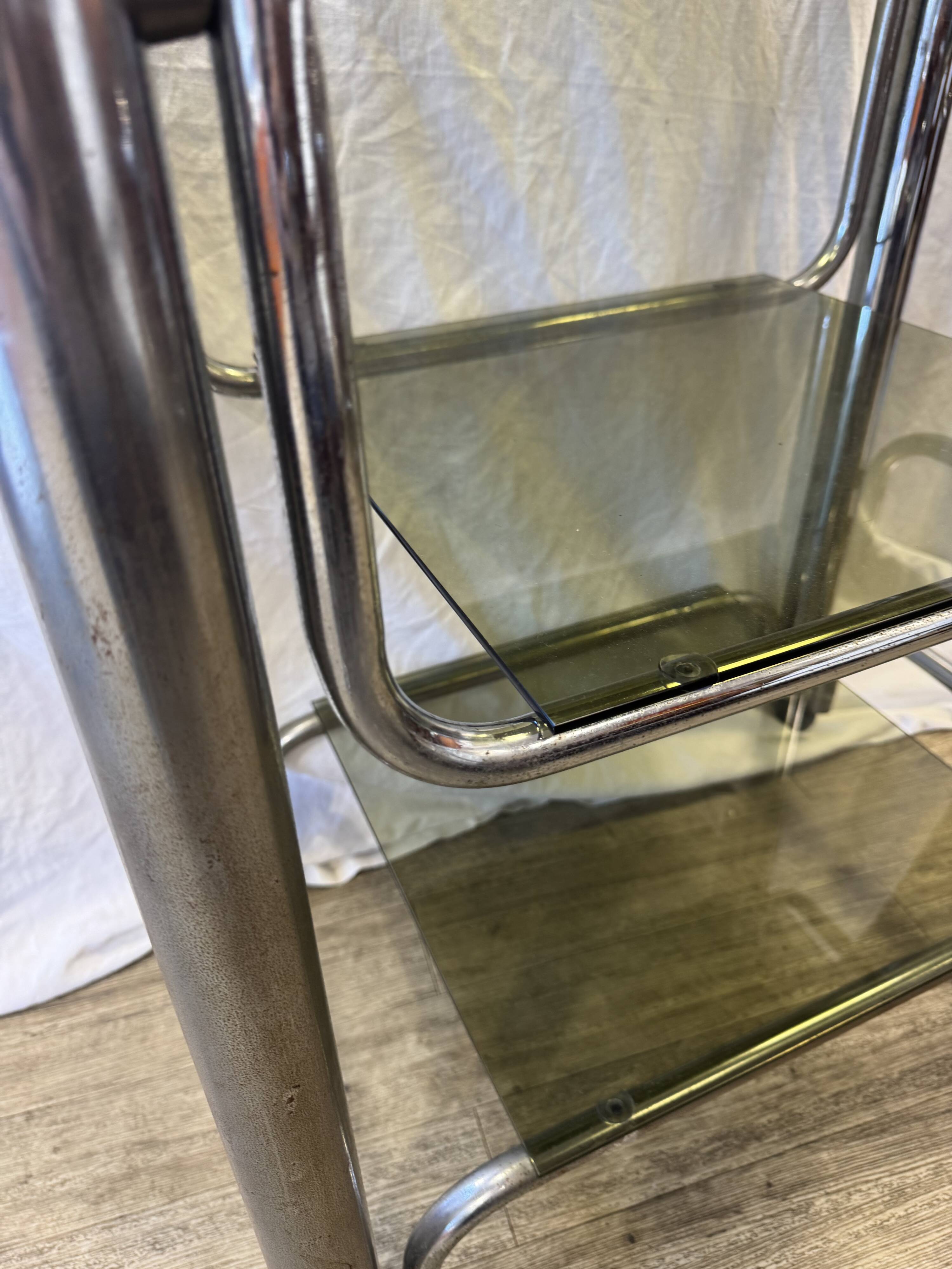 Vintage 70s rolling trolley