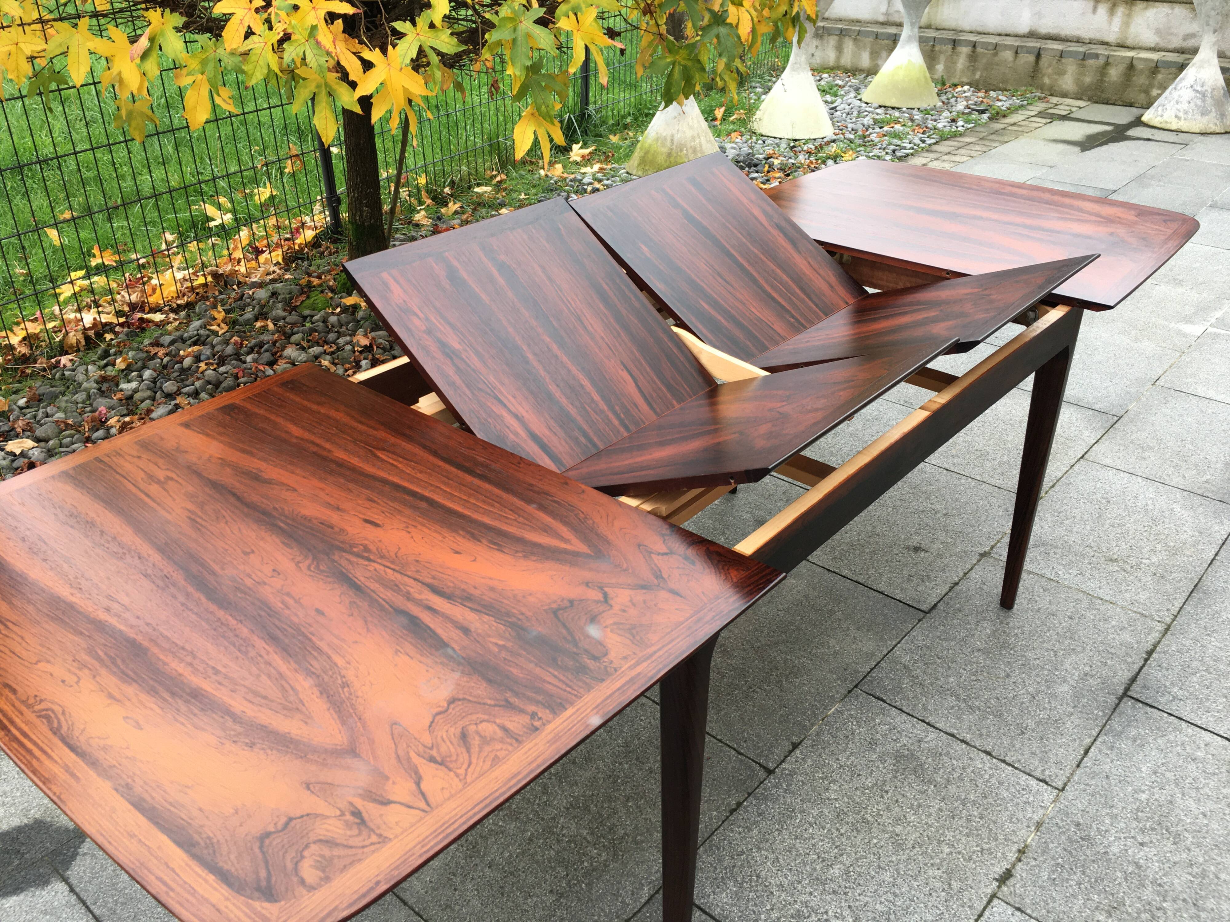 Rosewood dining table lübke 60s