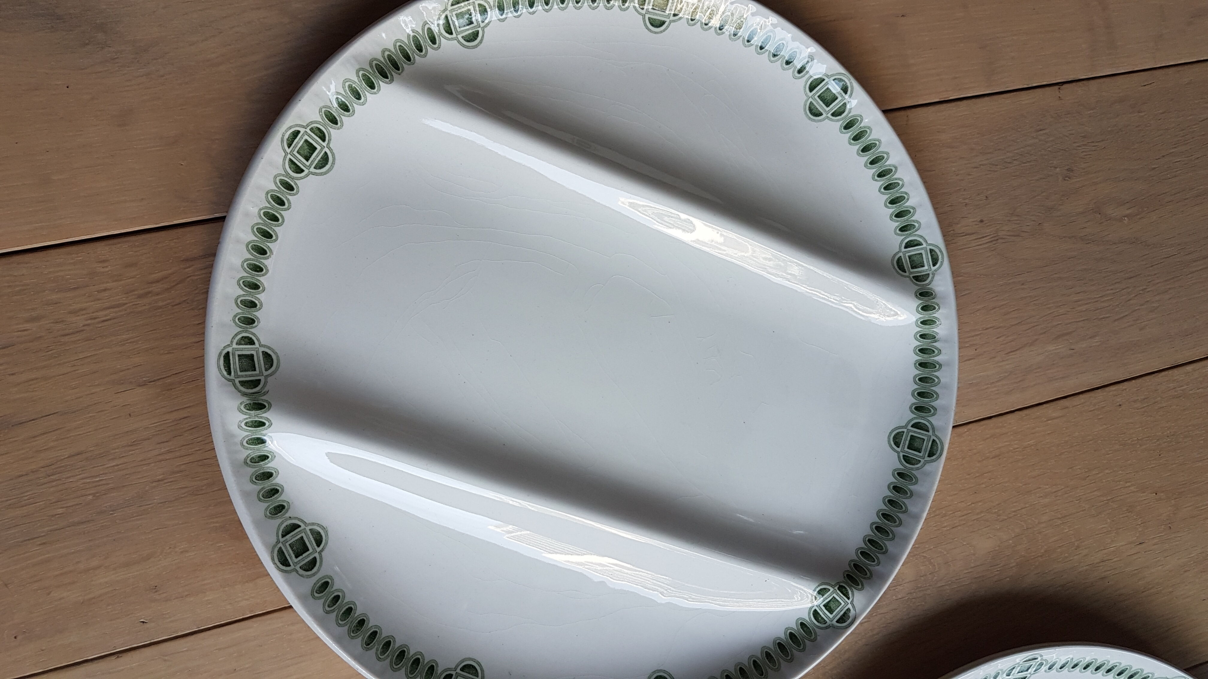 Set of 9 plates Creil and Montereau