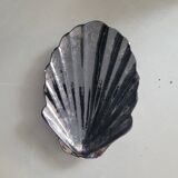 Ceramic scallop shell tray