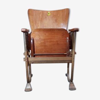 Strapontin fauteuil de cinéma