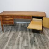 Bureau du milieu du siècle