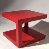 70's red lacquered side table