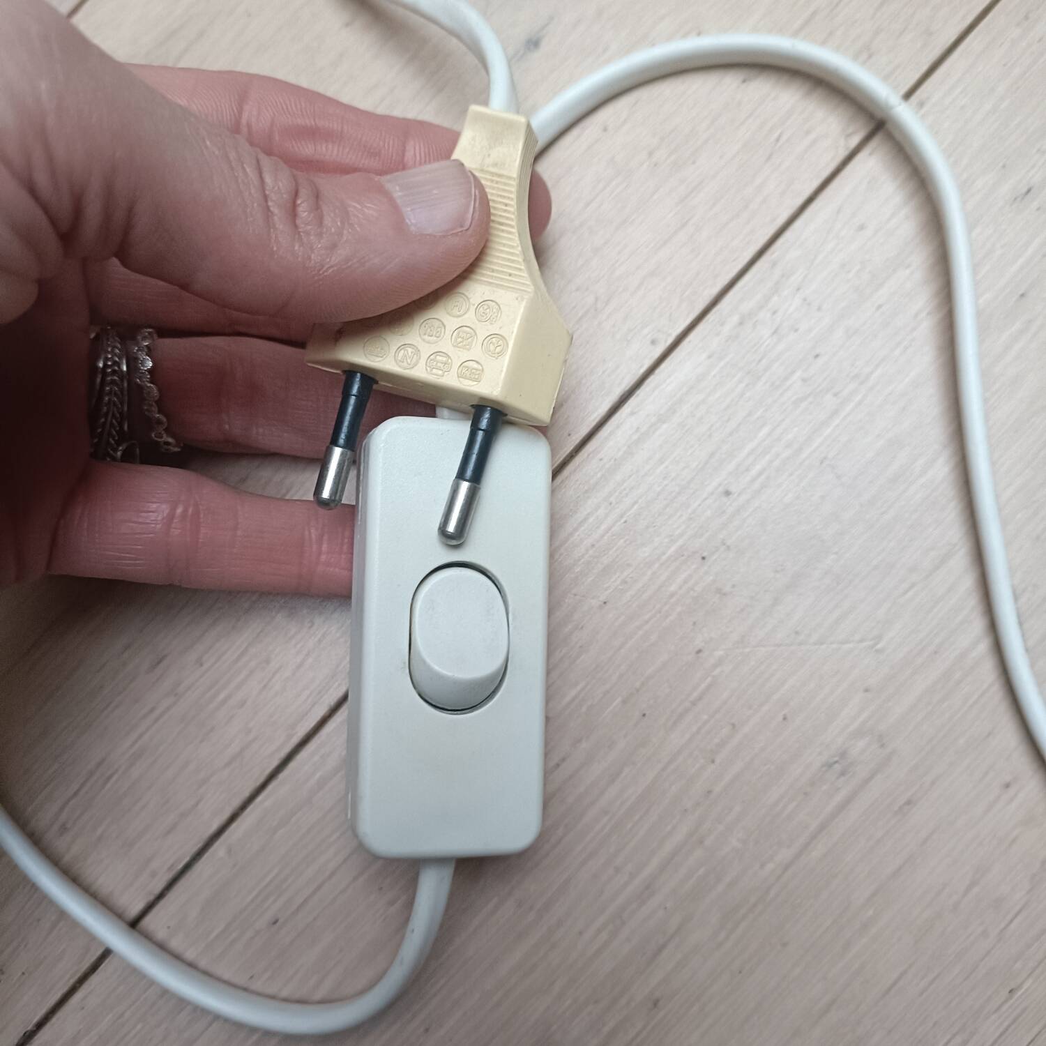 Vintage gold cone lamp