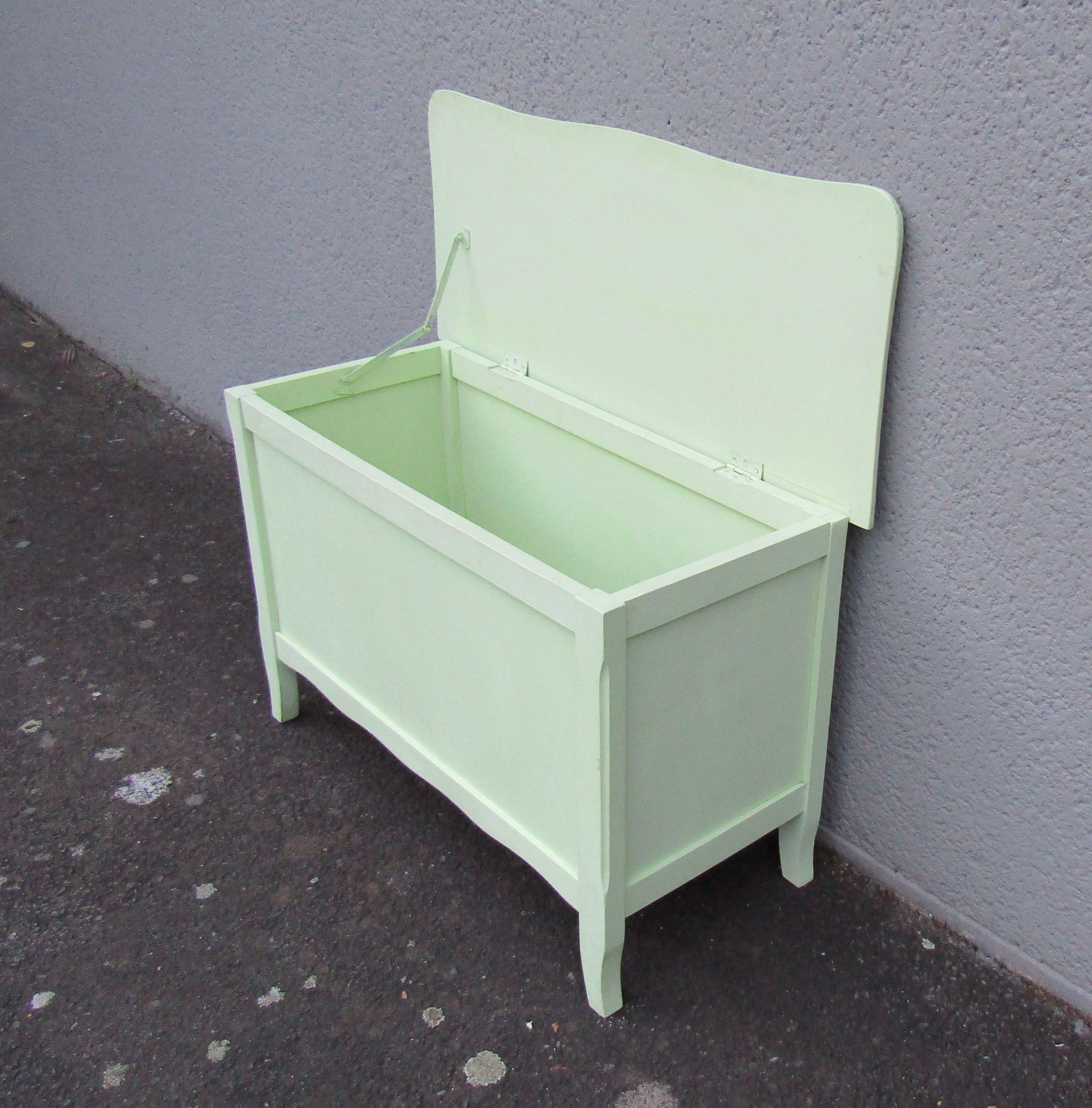 Coffre à jouets en bois