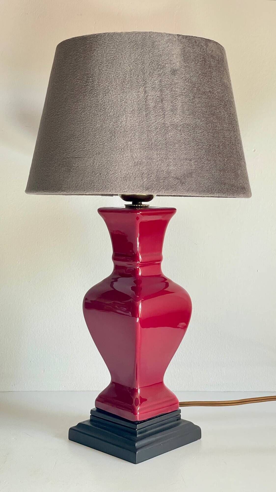 VINTAGE Chic Ceramic and Velvet LAMP