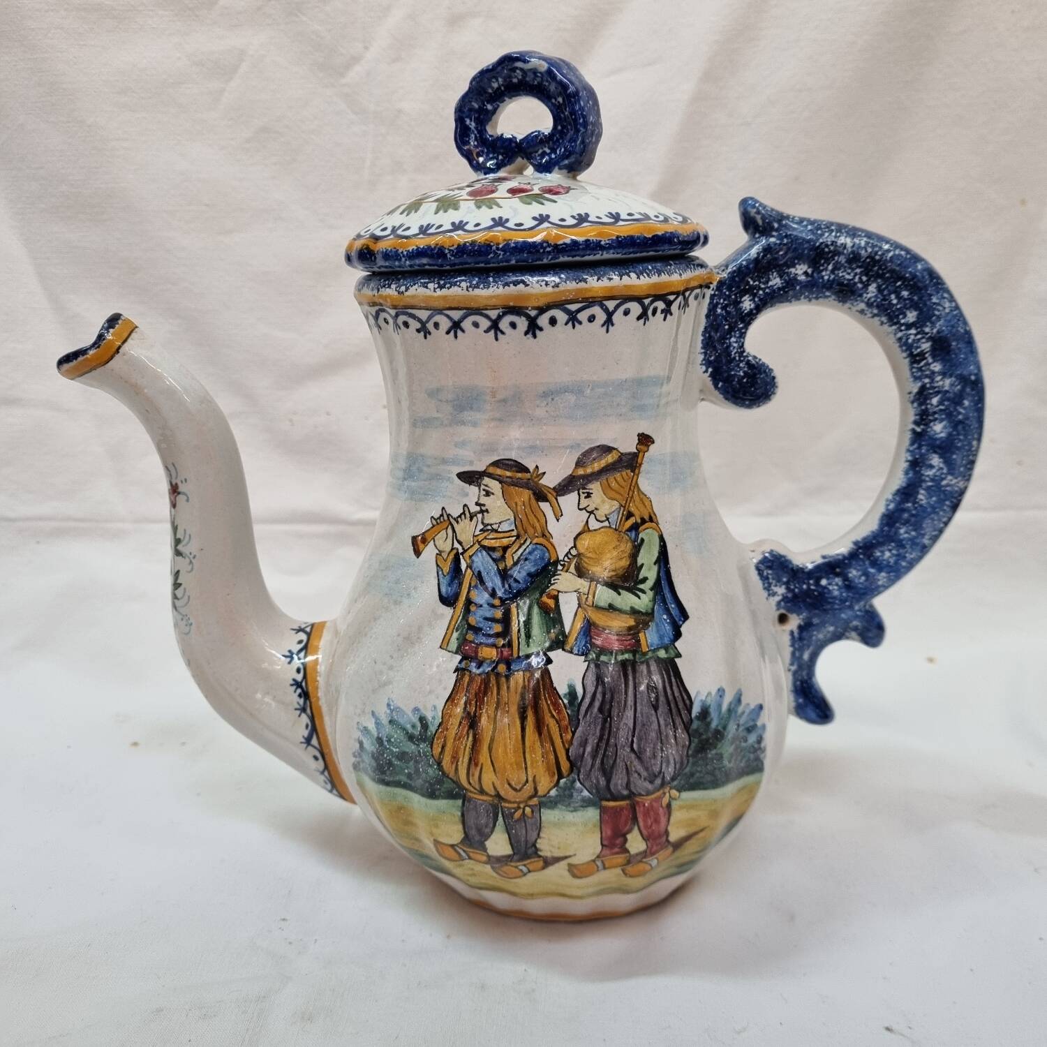 Henriot Quimper coffee service from 1930