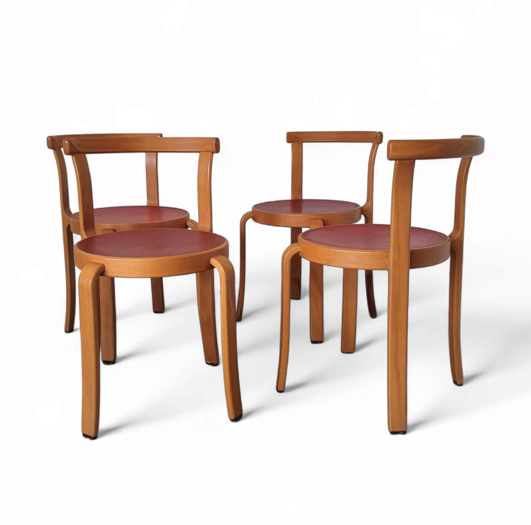 Set of 4 Danish Magnus Olesen Series 8000 Dining Chairs by Thygesen & Soren