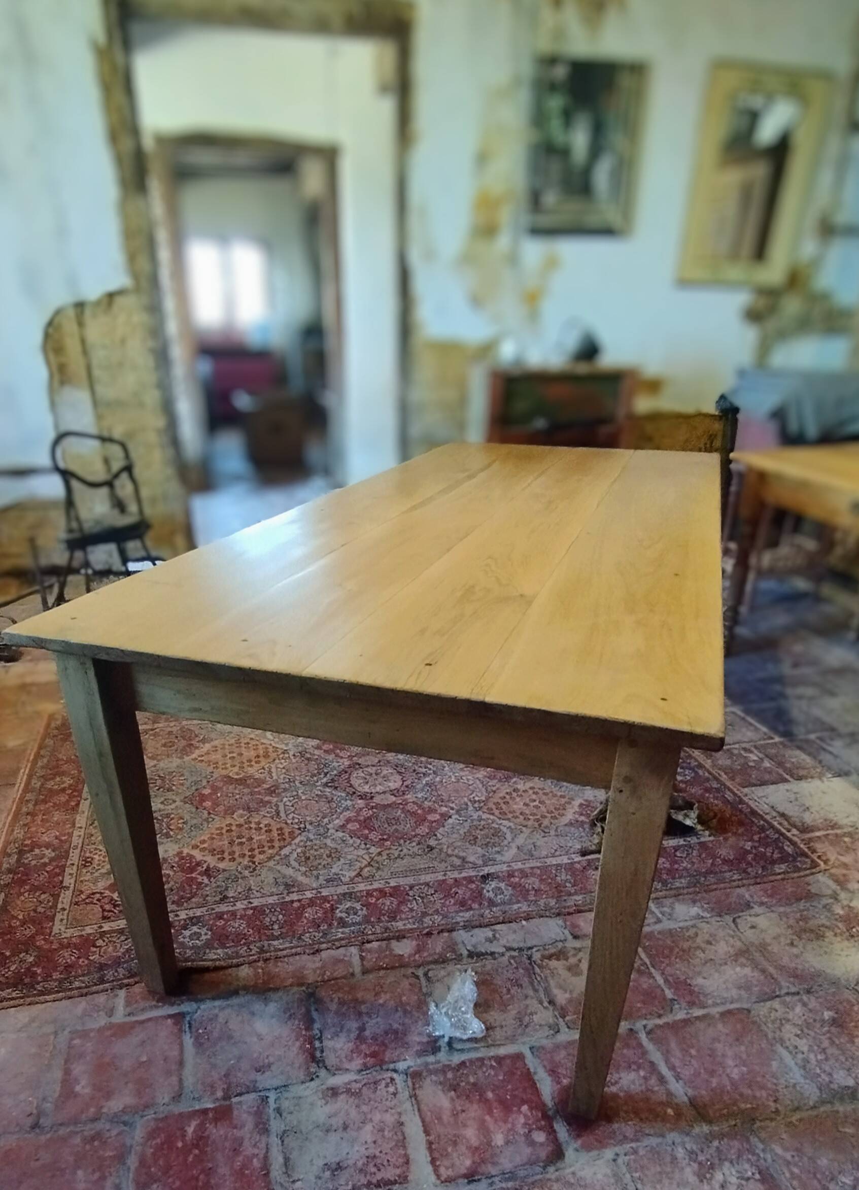 Table de ferme 230 x100 ,chêne clair patiné,