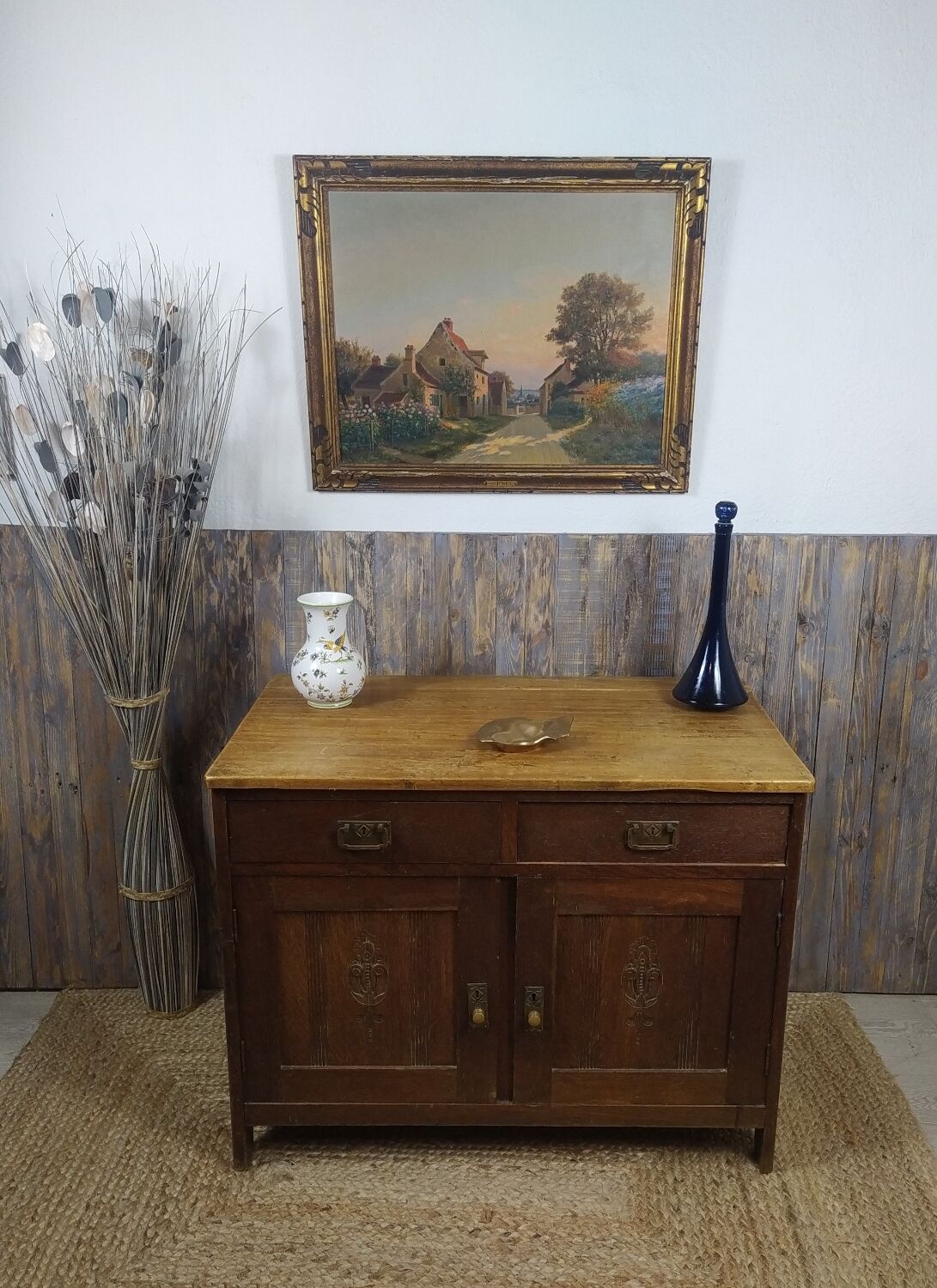 Vintage wooden chest of drawers