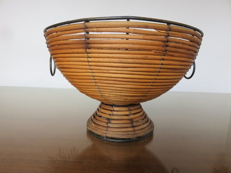 Standing fruit basket in rattan and black lacquered metal 1970