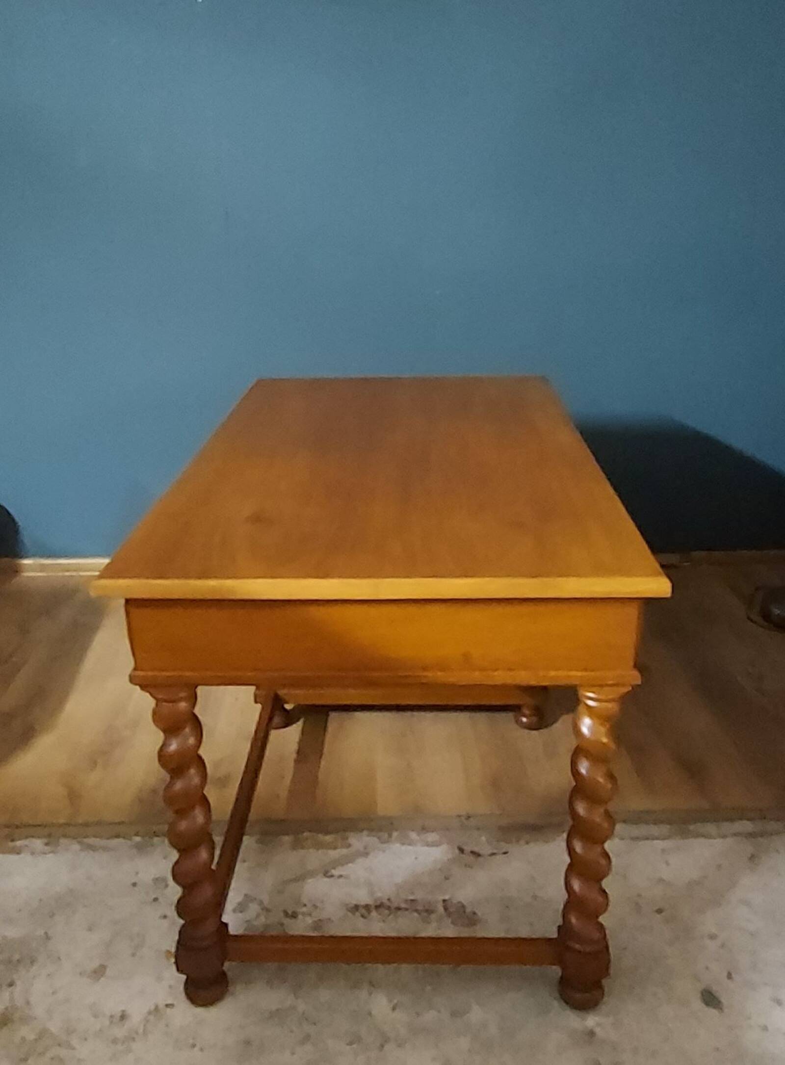 Bureau double face de la première moitié du XXe siècle, Scandinavie