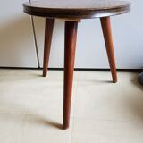 Vintage plant gate with compass feet