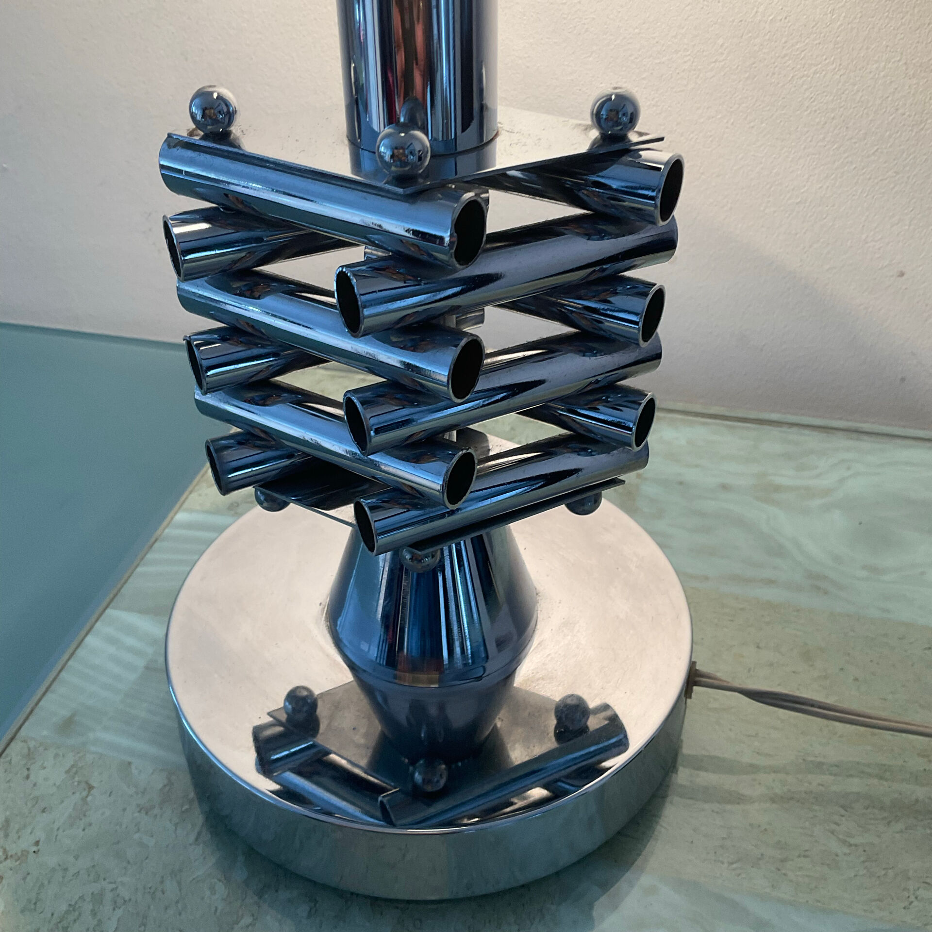1970s Italian chrome metal lamp base