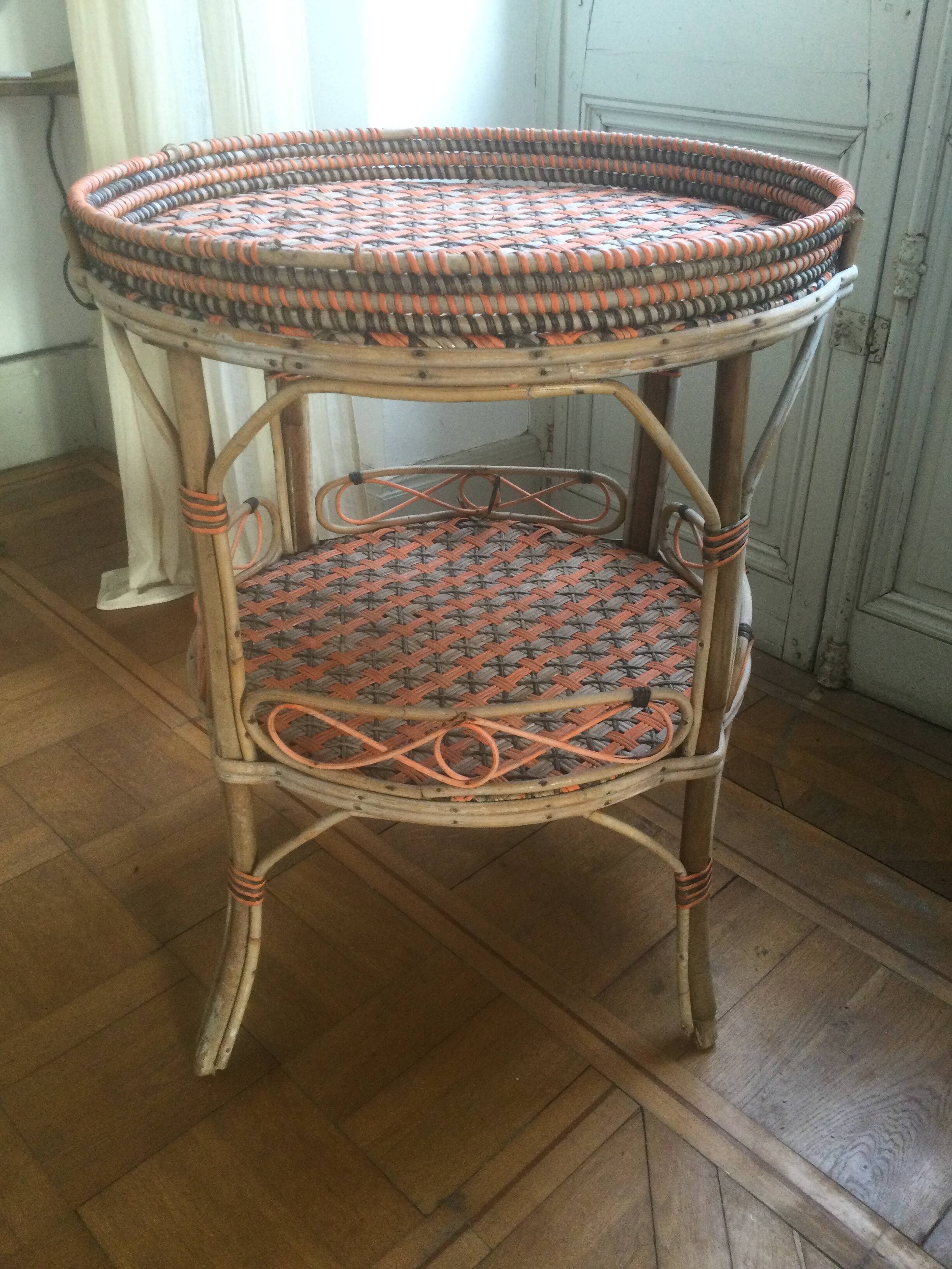 Round old rattan pedestal table