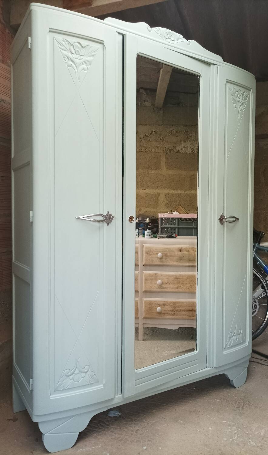 Beautiful Art Deco wardrobe from the period.