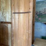 armoire en épicéa massif