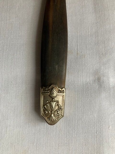 Lot of 12 horn handle knives