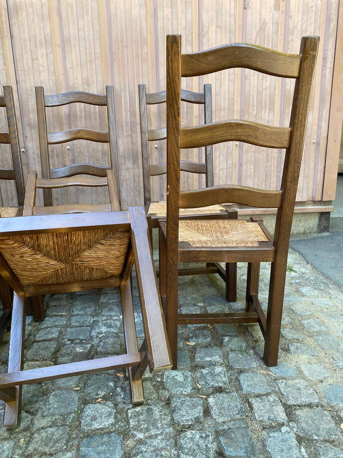 6 chaises à manger bois massif foncé paillées des années 70