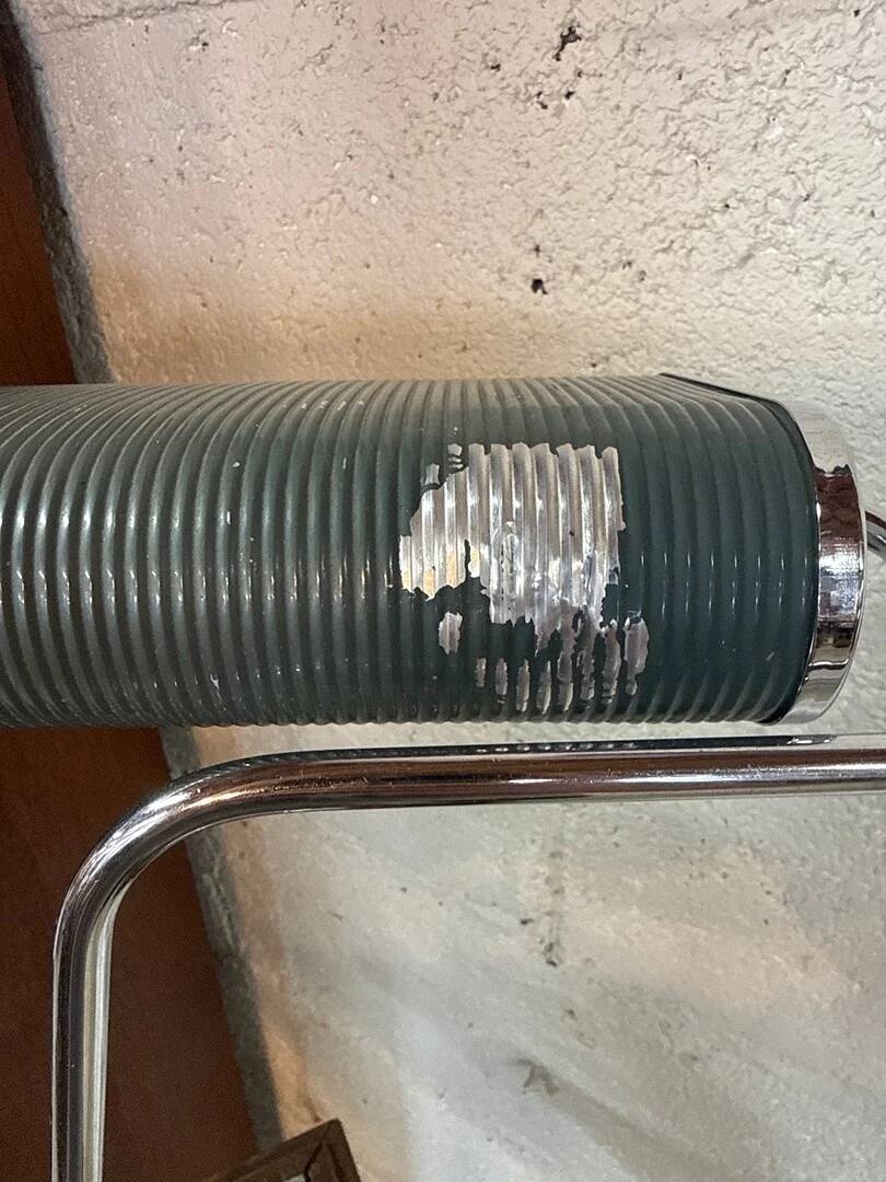 Vintage desk lamp – Art Deco style in chrome and green
