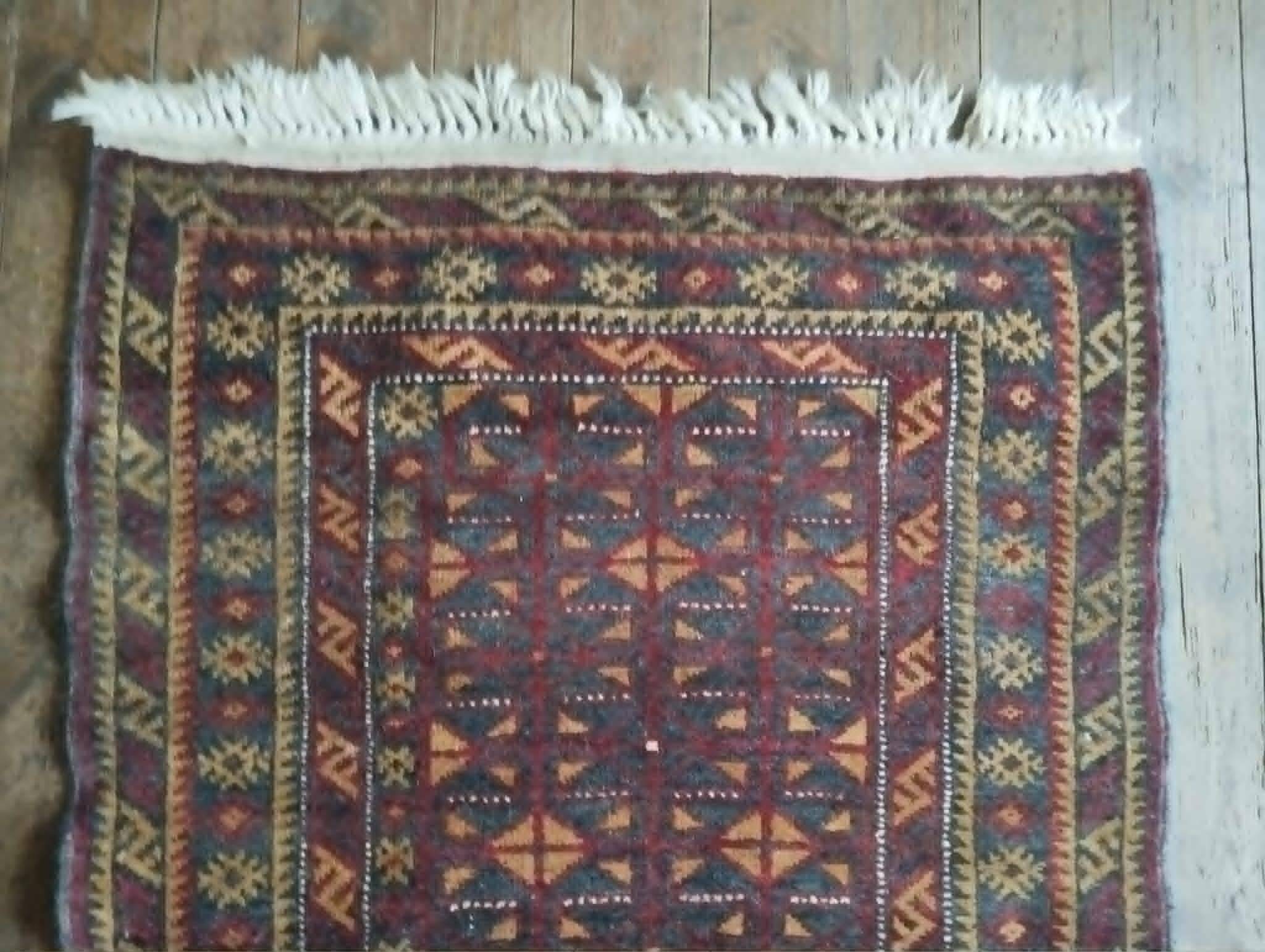 Handmade Afghan Belouch rug 126x86cm