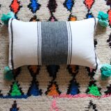 Rectangular cushion 100% Wool & Green Linen