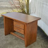 Child administrative desk