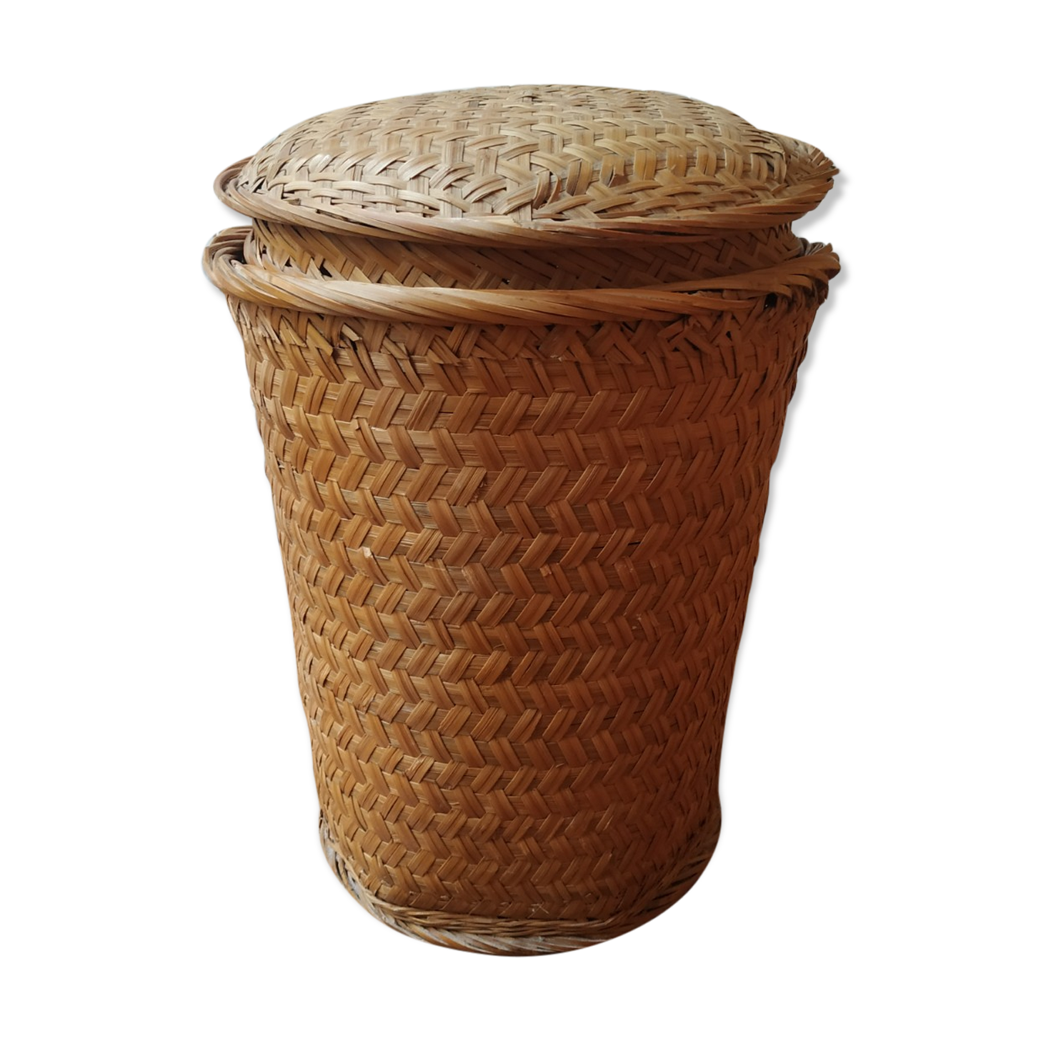 Wicker basket