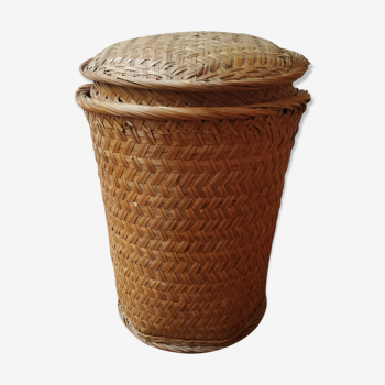 Wicker basket