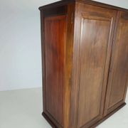 Early 20th century Innovation Ingenuities Ltd. gentleman’s wardrobe