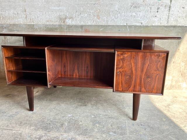 Scandinavian desk