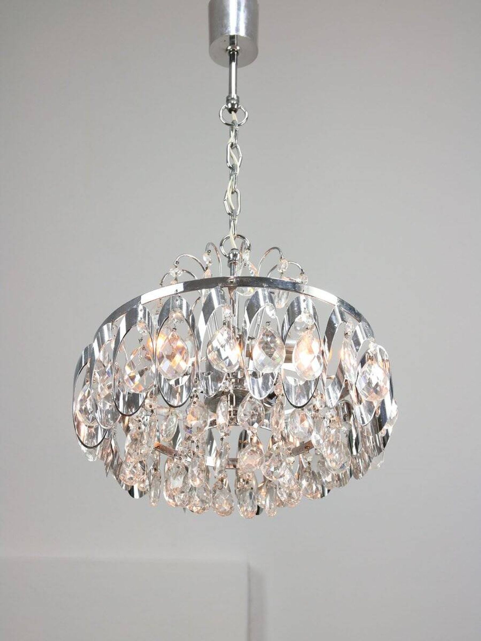 Petit chandelier en cristal viennois vintage, années 1970