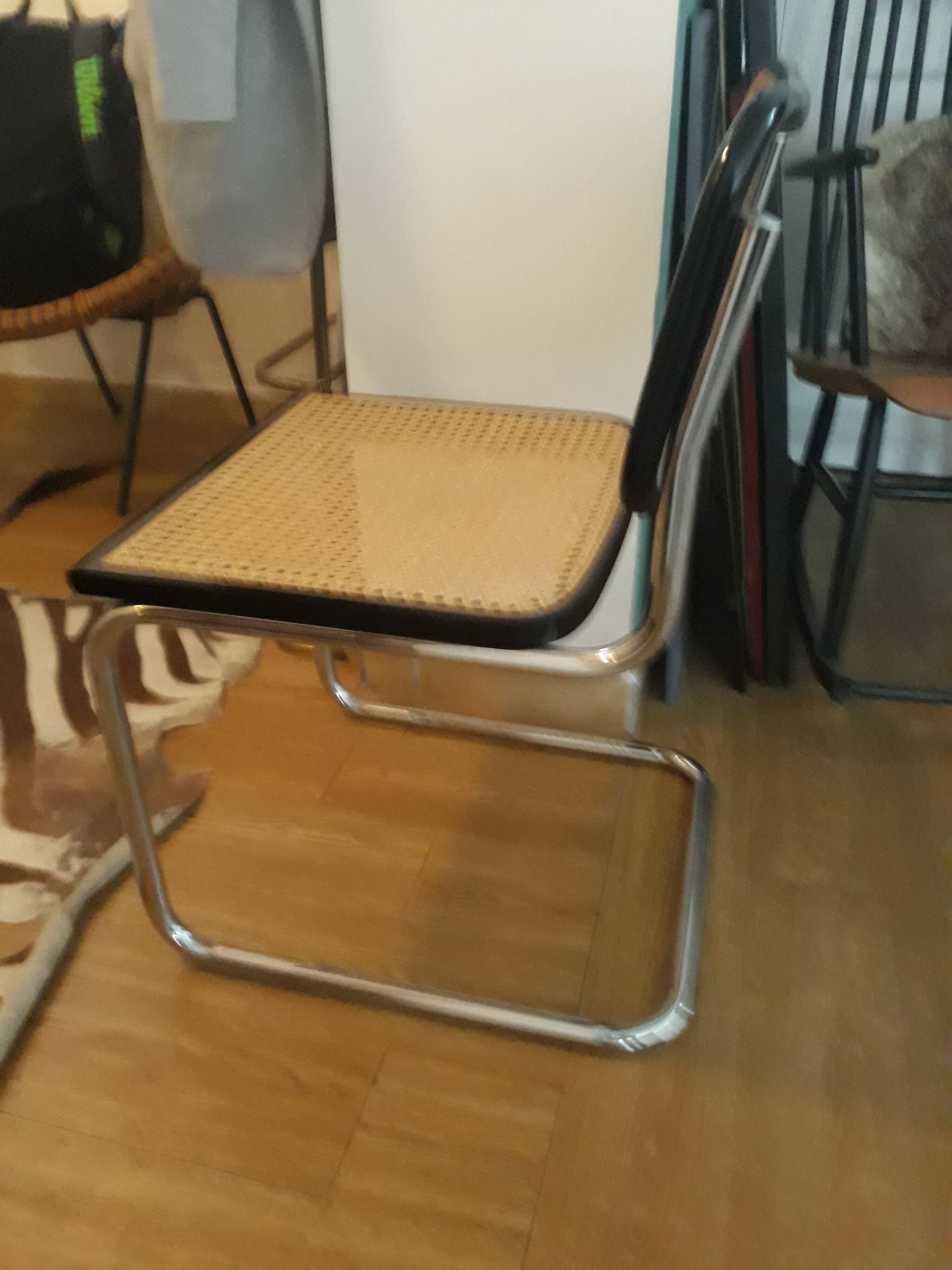 Paire de chaises B32 cesca par Marcel Breuer made in Italy