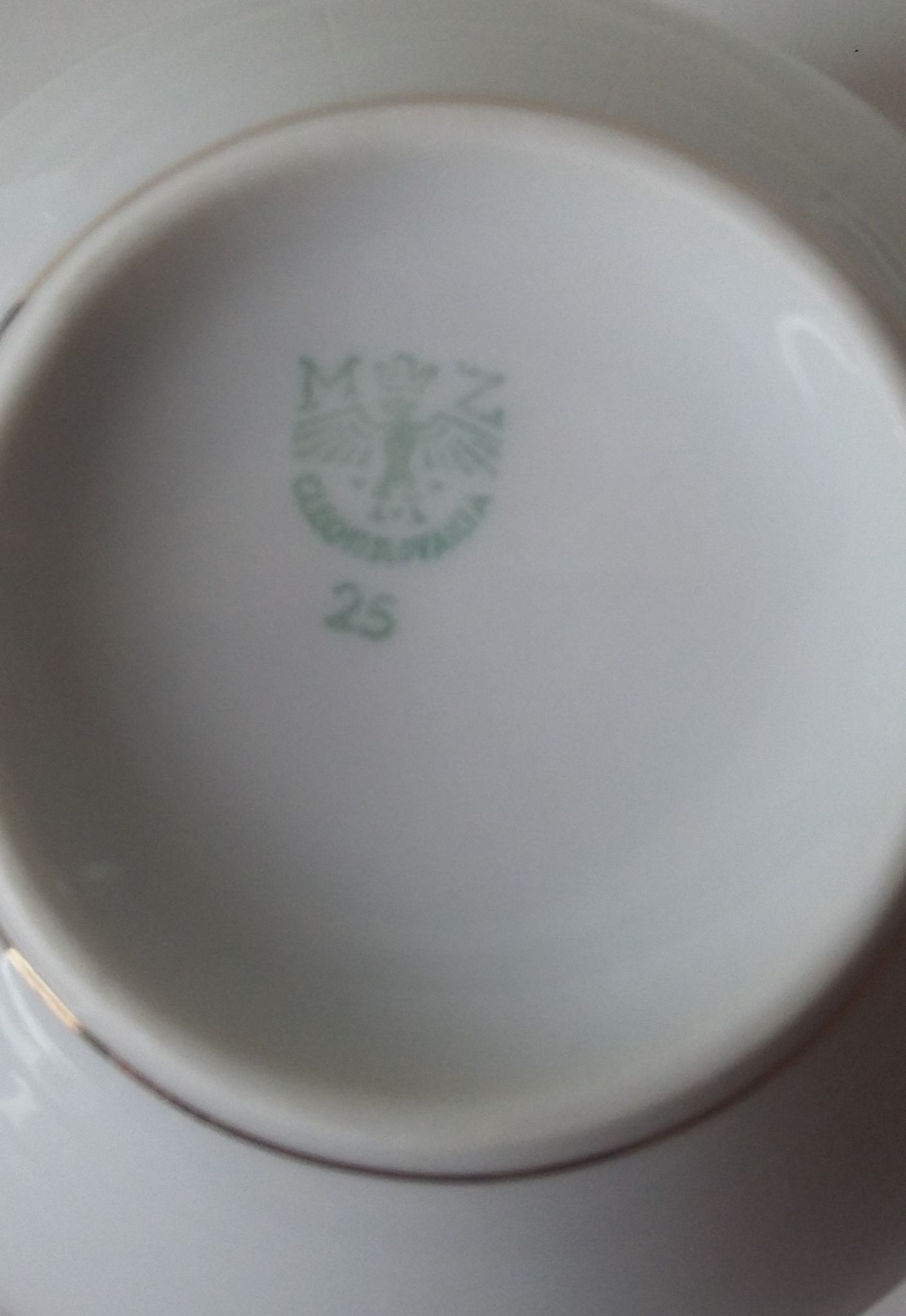 Sucrier en porcelaine tchèque