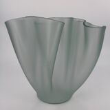 Glass Vase, "Cartoccio" model by Pietro Chiesa for Fontana Arte